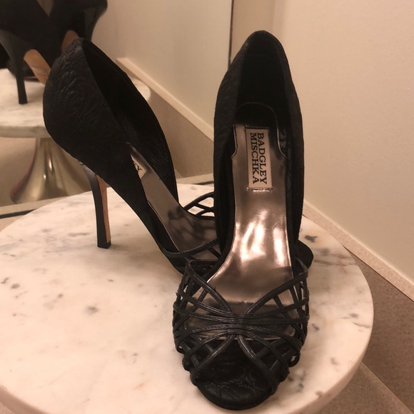 Badgley Mischka Shoes - Badgley Mischka black heels